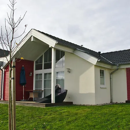 Ferienhaus Bungalowhälfte Waterkant *