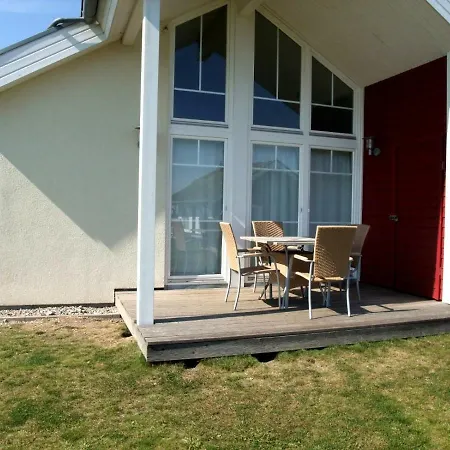 Ferienhaus Bungalowhälfte Waterkant