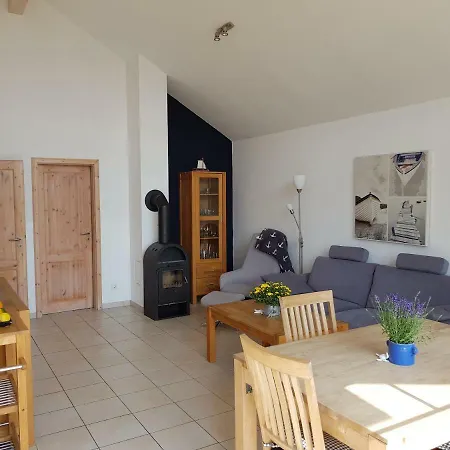 Bungalowhälfte Waterkant Ferienhaus *
